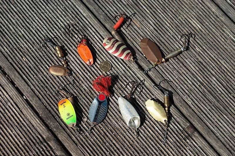 Lśniąca przynęta na ryby: jak skutecznie przyciągnąć drapieżniki