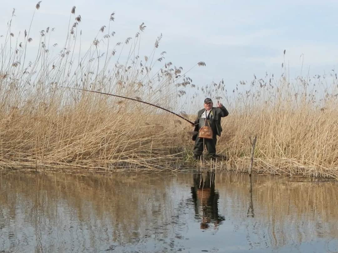 Na ile wędek można łowić? Odkryj zasady i wyjątki w Polsce