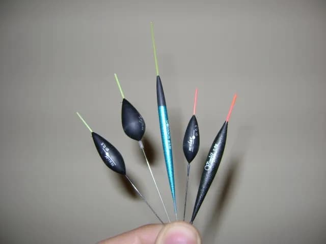 Spławik przelotowy czy stały – który wybór przyniesie lepsze efekty?